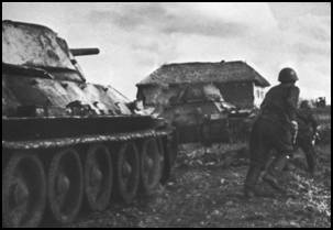Red Army soldiers supported by T-34s