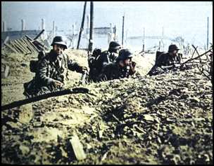 German soldiers on the outskirts of Stalingrad