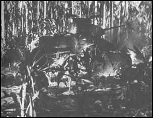 Australian tank advances in New Guinea jungle